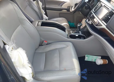 2015 Toyota Highlander Limited V6 z USA, uszkodzony, nr VIN 5TDYKRFH1FS103366